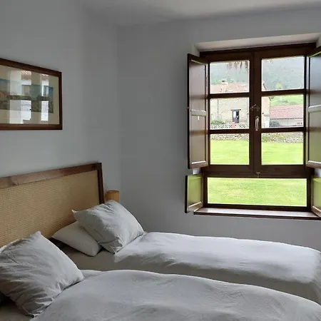 En Preciosa Casa De Indiano En Noriega, Asturias Апартаменты Норьега