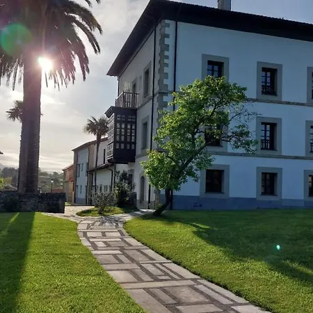 En Preciosa Casa De Indiano En Noriega, Asturias * Noriega