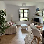 En Preciosa Casa De Indiano En Noriega, Asturias